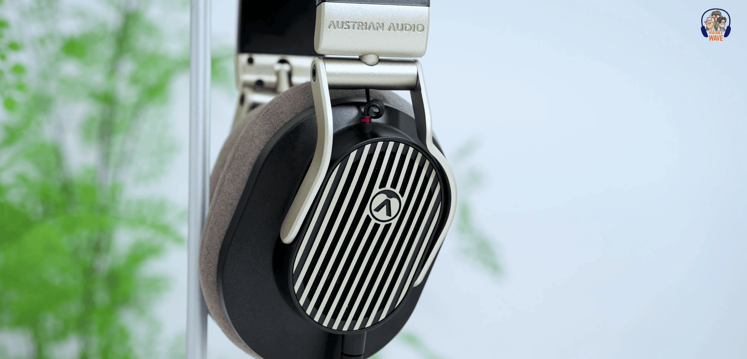 AUSTRIAN AUDIO ARRANGER